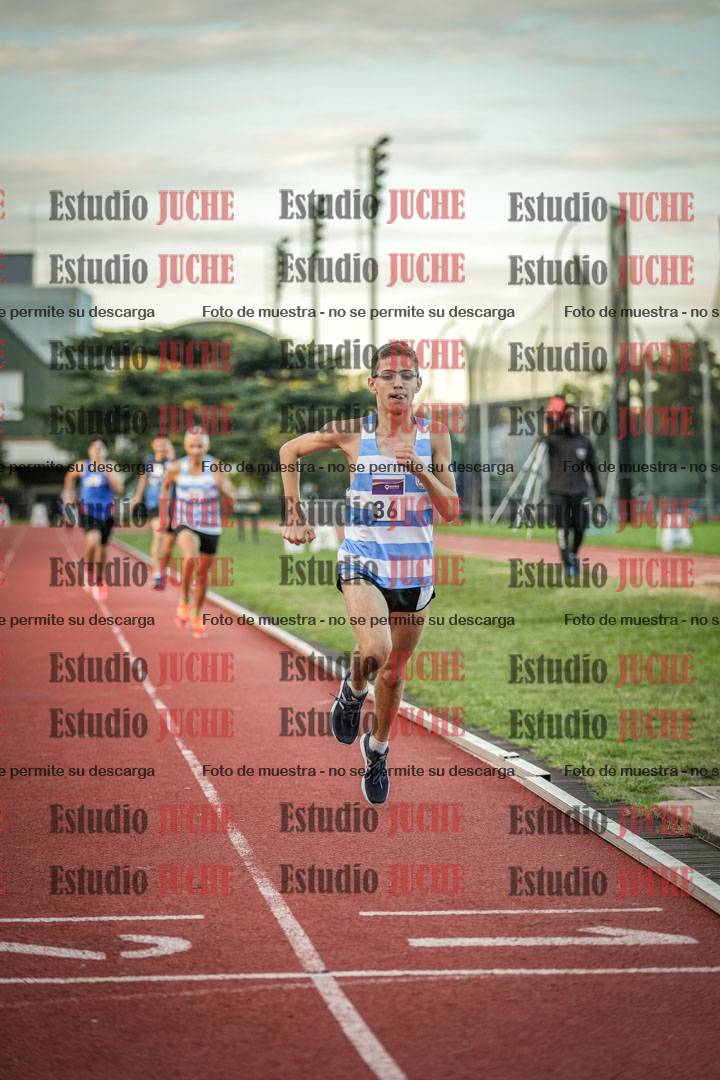 Fotos de los 1500 m llanos de varones