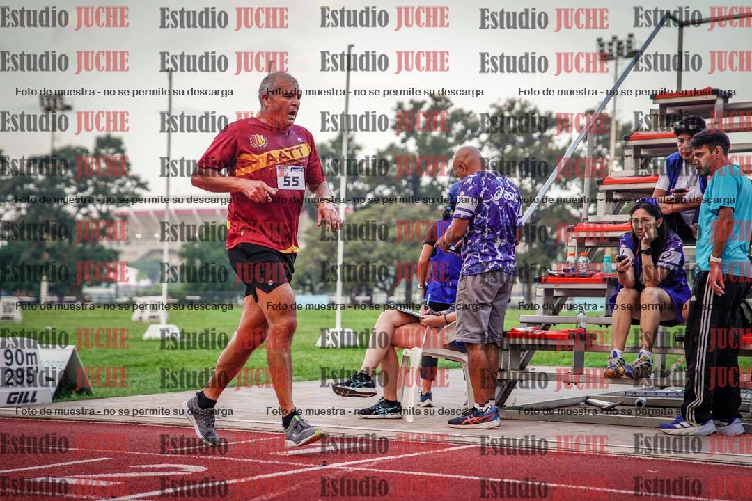 Fotos de los 3000 m llanos de varones