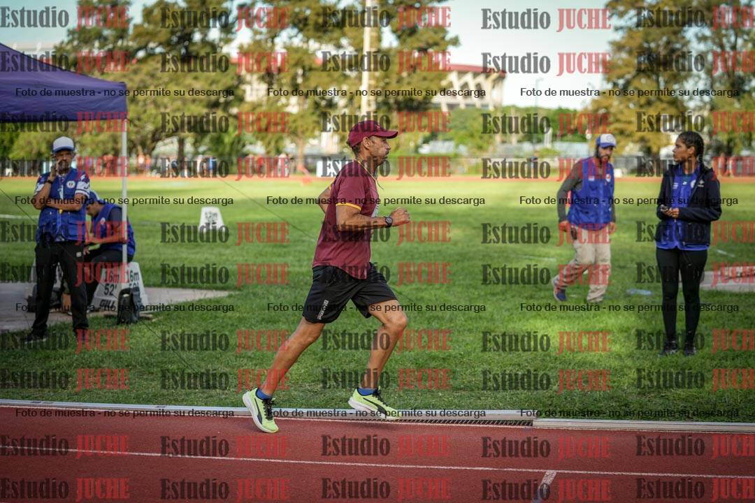 Fotos de los 1500 m llanos de varones