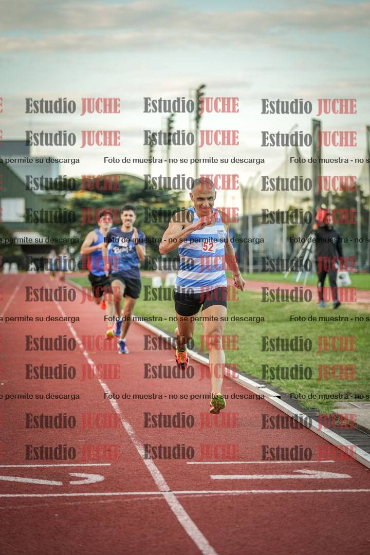 Fotos de los 1500 m llanos de varones