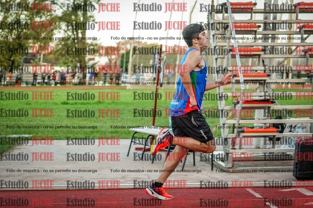 Fotos de los 1500 m llanos de varones