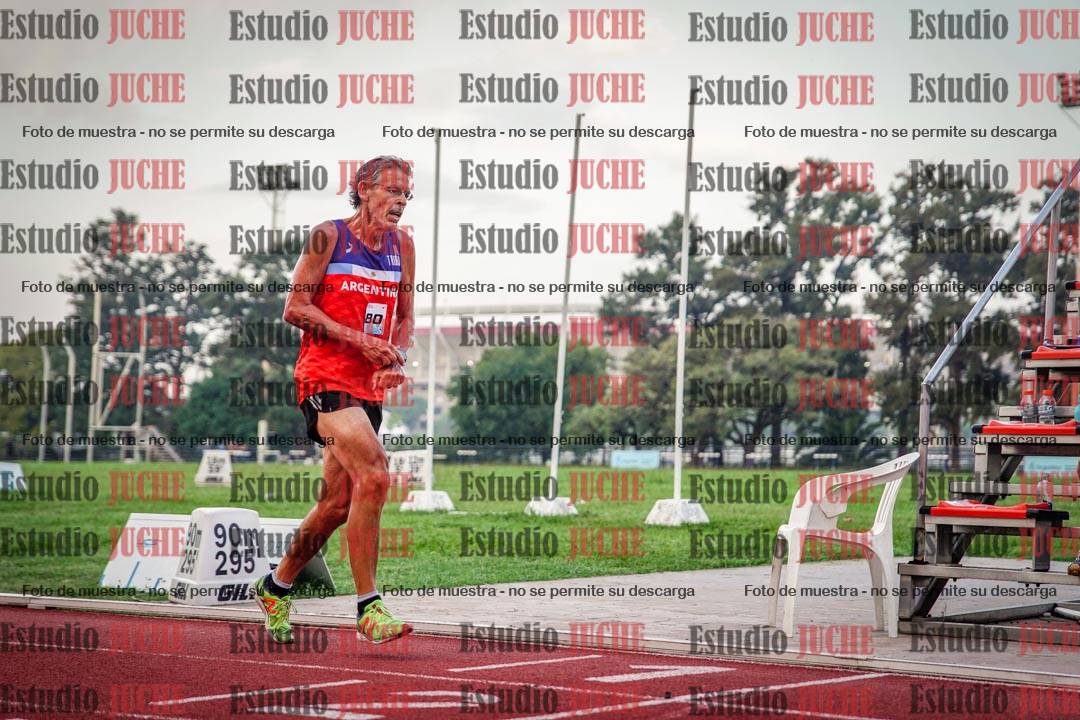 Fotos de los 3000 m llanos de varones