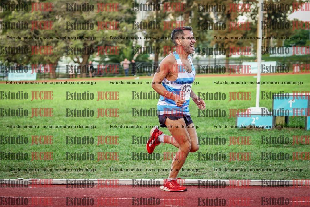 Fotos de los 1500 m llanos de varones