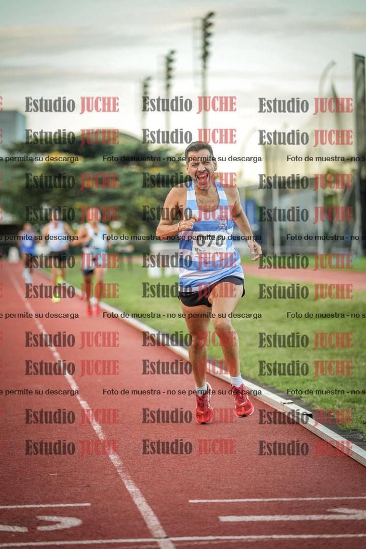 Fotos de los 1500 m llanos de varones