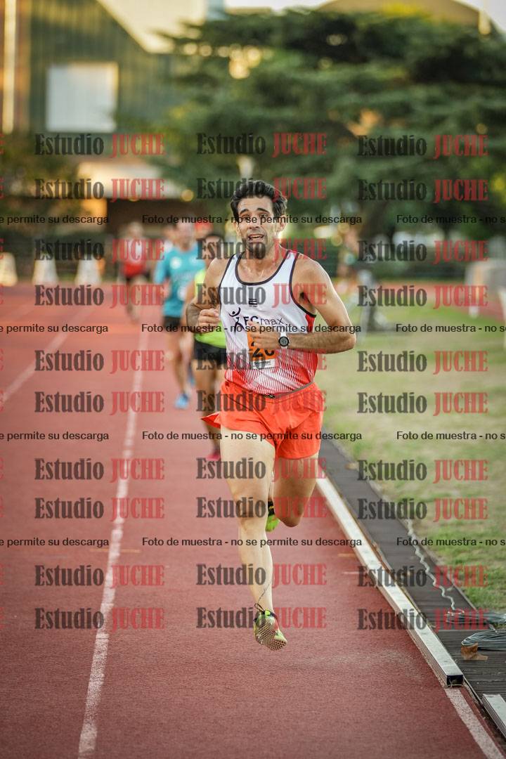 Fotos de los 3000 m llanos de varones