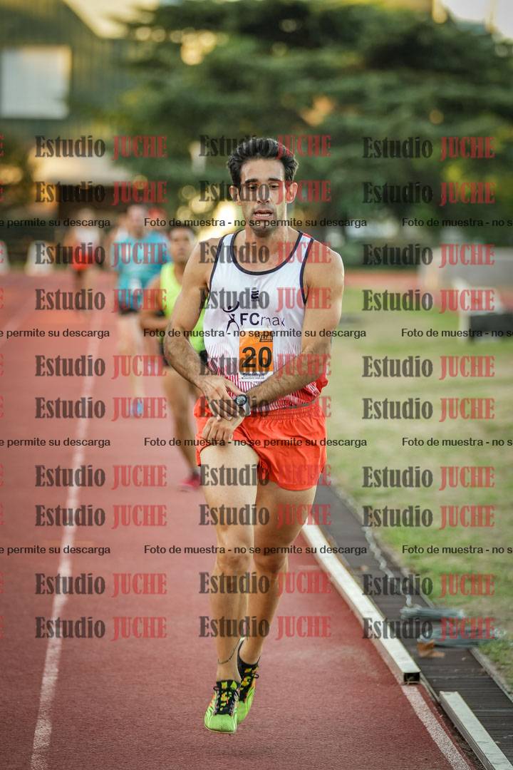 Fotos de los 3000 m llanos de varones