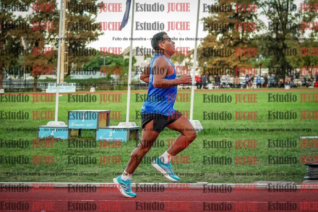 Fotos de los 1500 m llanos de varones