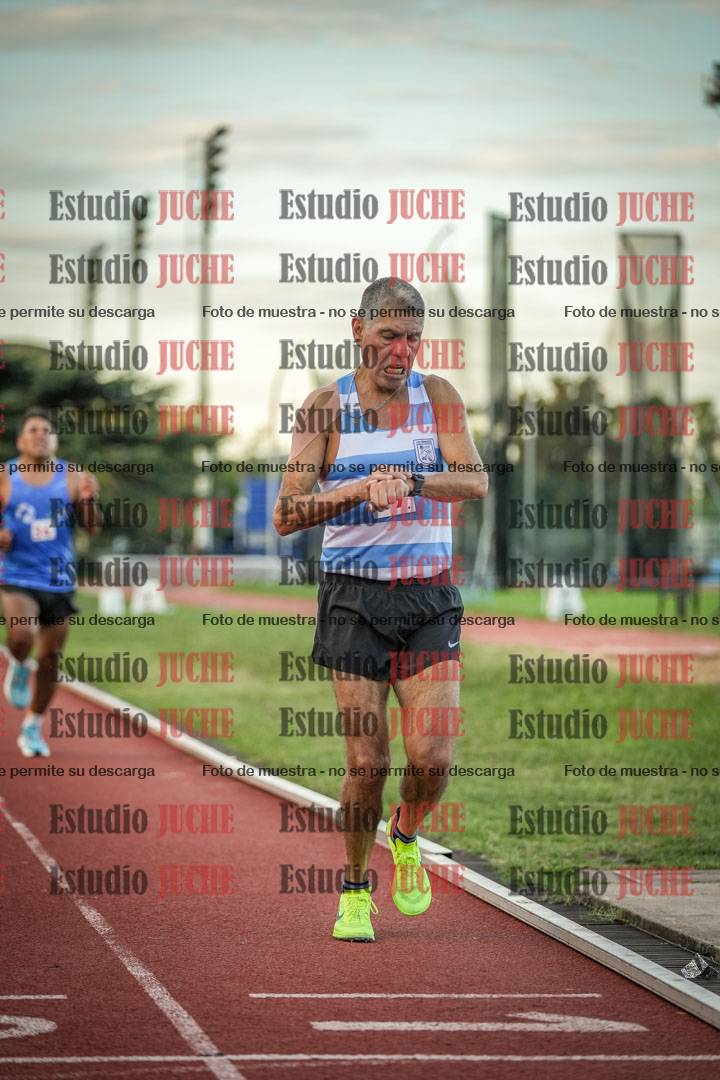 Fotos de los 1500 m llanos de varones