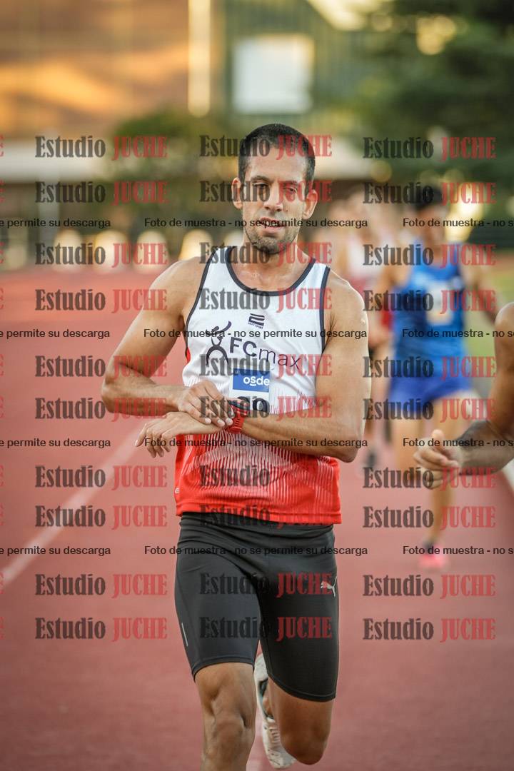 Fotos de los 3000 m llanos de varones