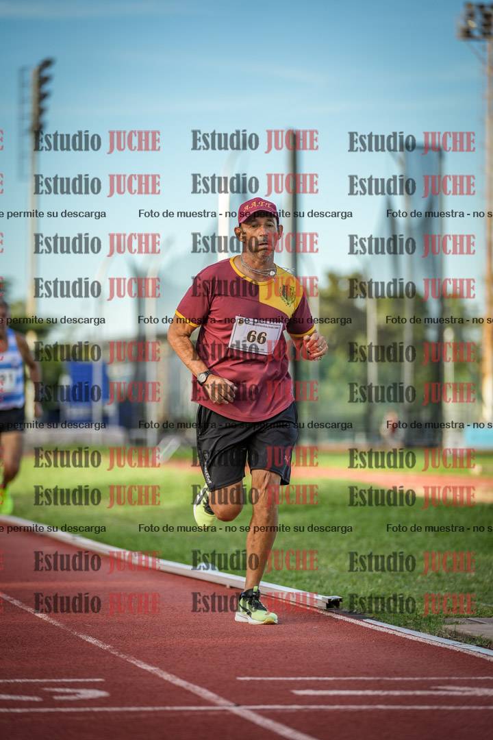 Fotos de los 1500 m llanos de varones
