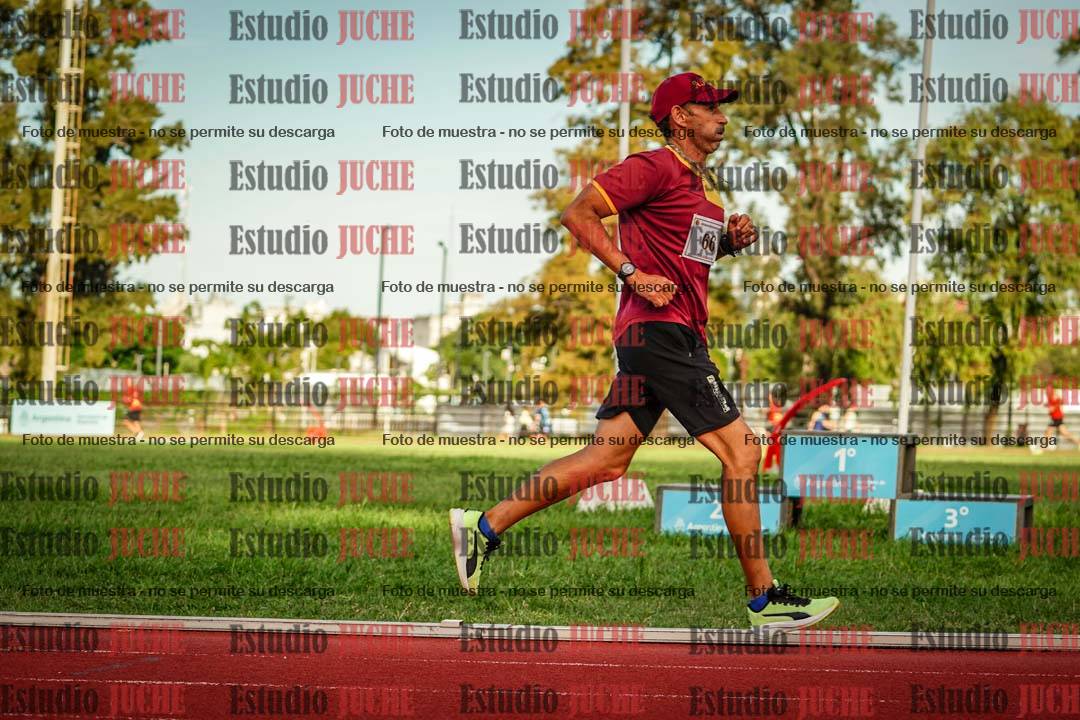 Fotos de los 1500 m llanos de varones