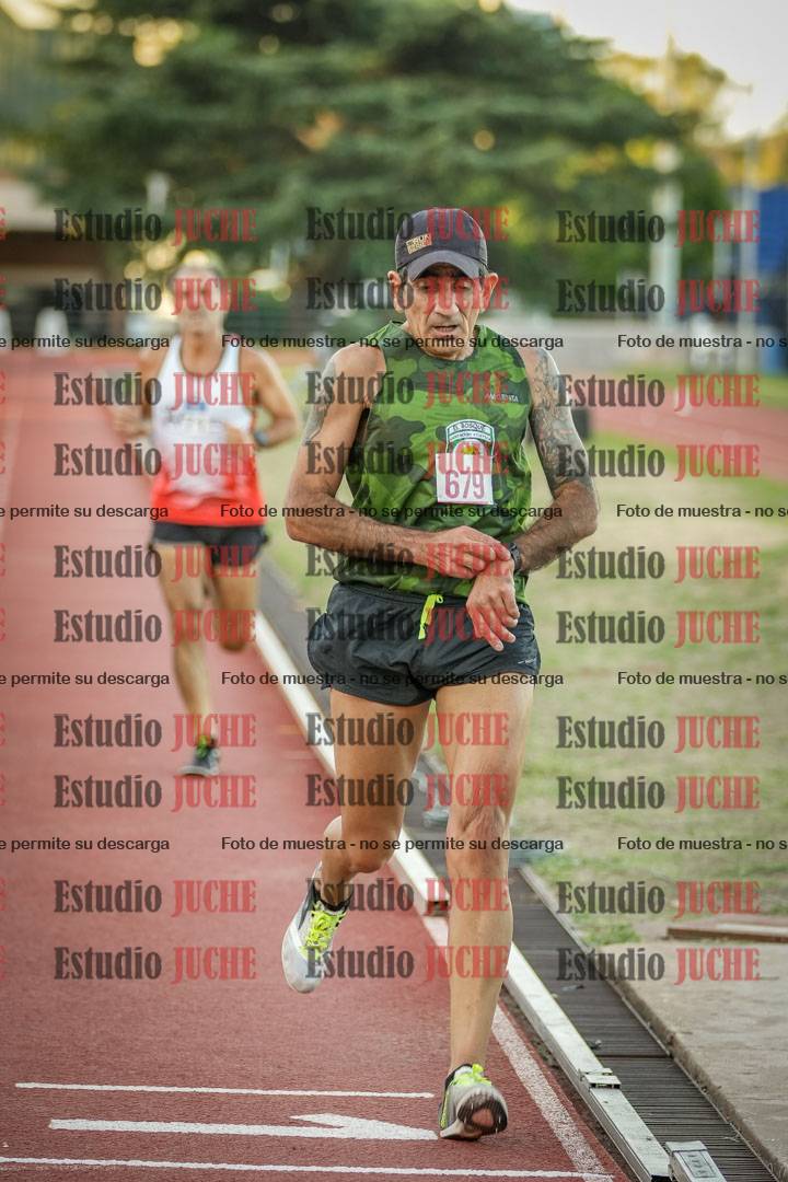 Fotos de los 3000 m llanos de varones
