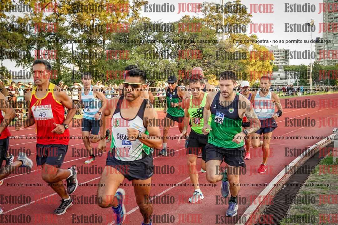 Fotos de los 3000 m llanos de varones