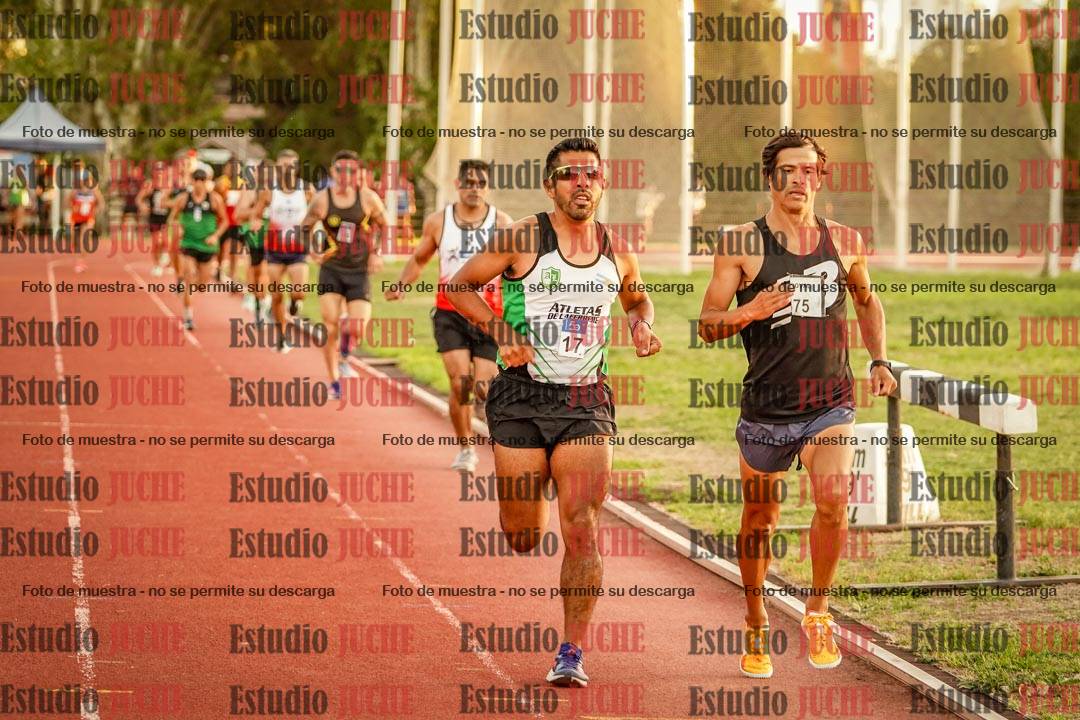 Fotos de los 3000 m llanos de varones