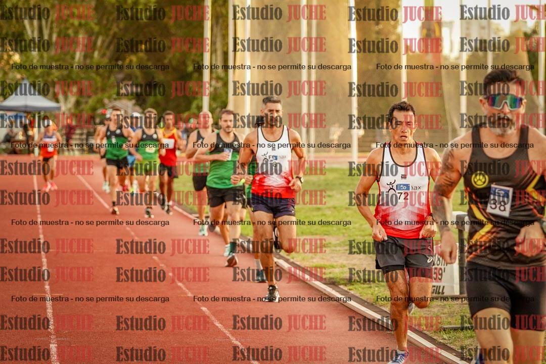 Fotos de los 3000 m llanos de varones