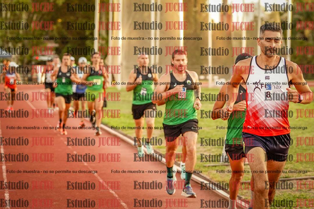 Fotos de los 3000 m llanos de varones