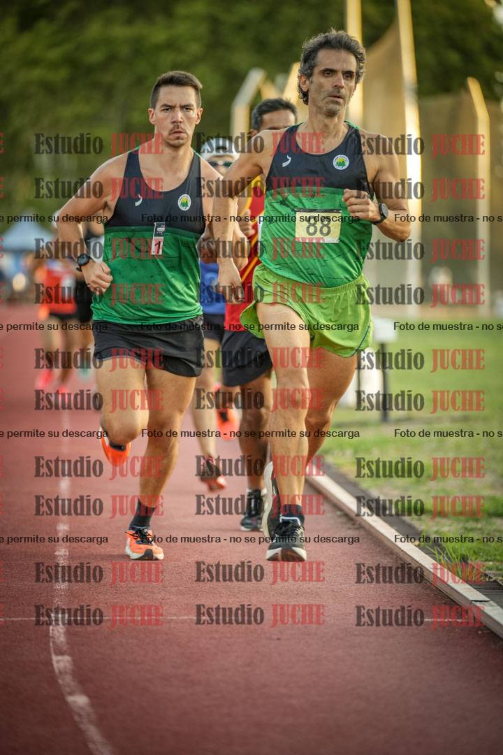 Fotos de los 3000 m llanos de varones
