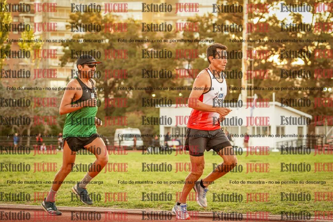Fotos de los 3000 m llanos de varones