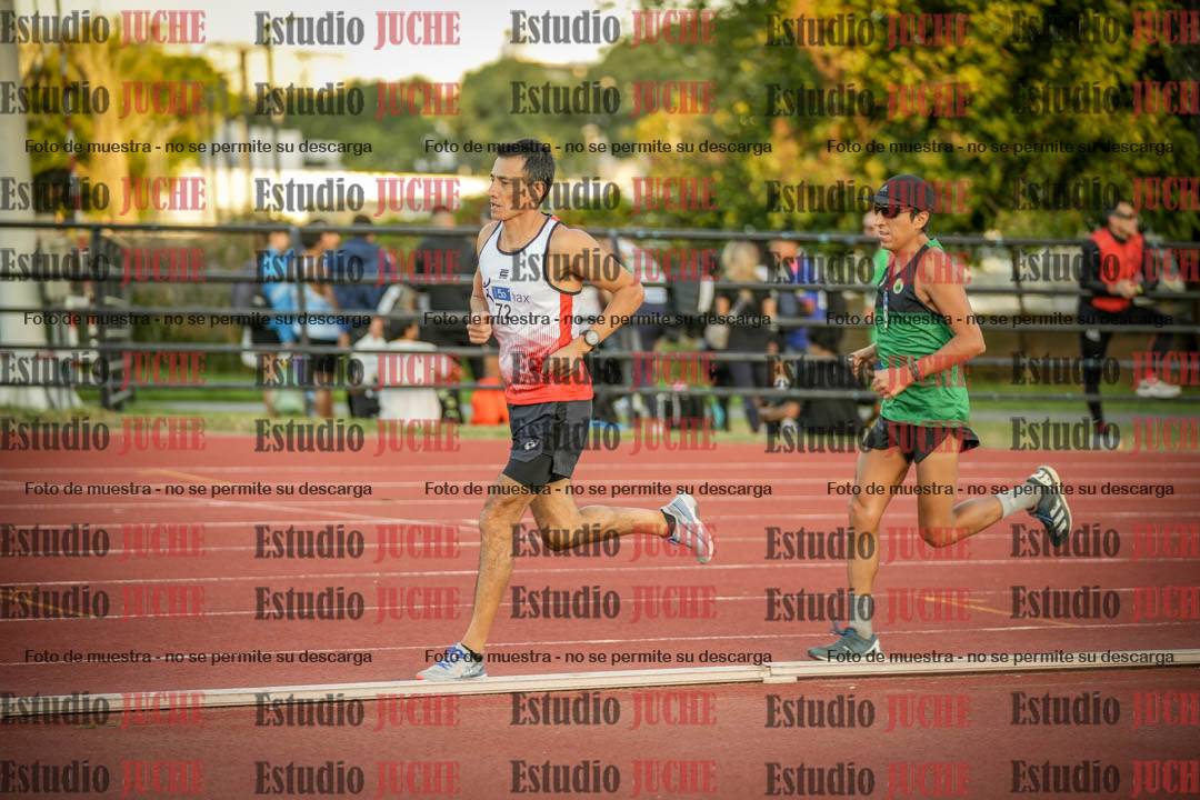 Fotos de los 3000 m llanos de varones