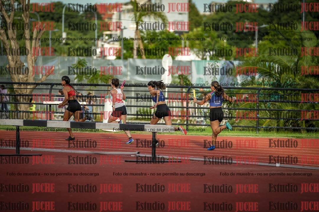 Fotos de las Postas 4x100 m de mujeres