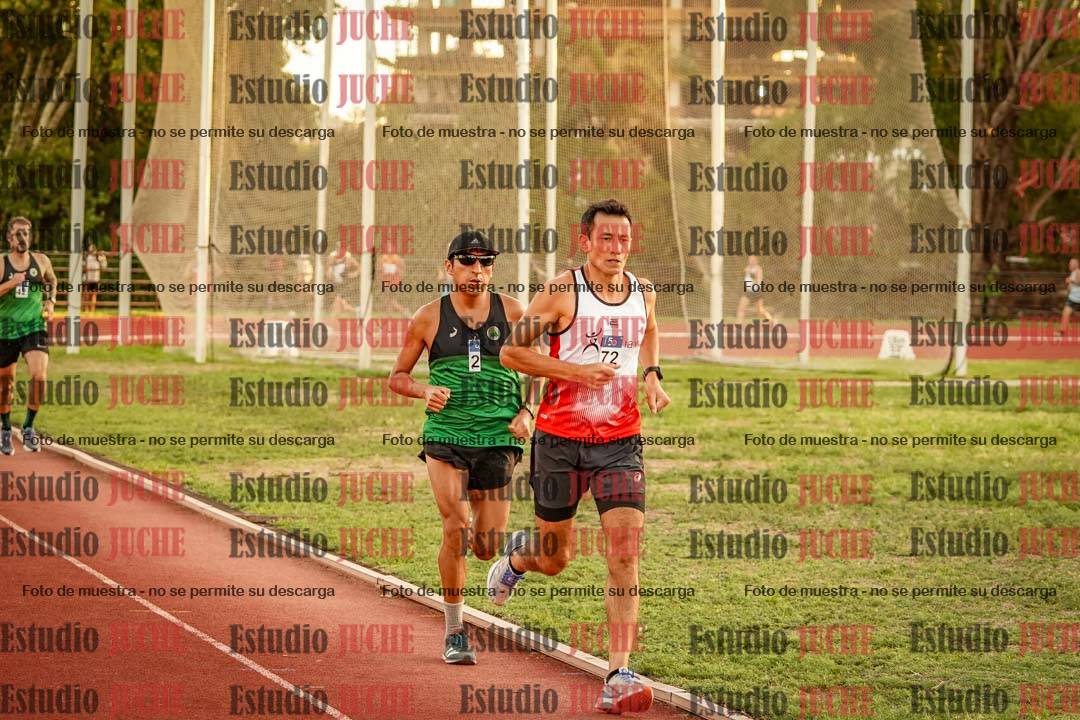 Fotos de los 3000 m llanos de varones