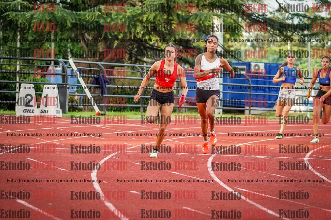 Fotos de las Postas 4x100 m de mujeres