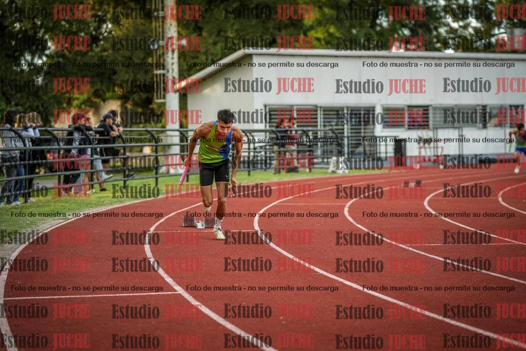 Fotos de las Postas 4x100 m de varones