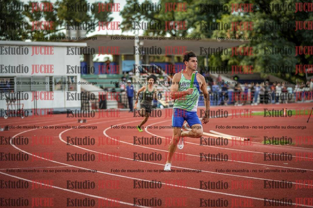 Fotos de las Postas 4x100 m de varones