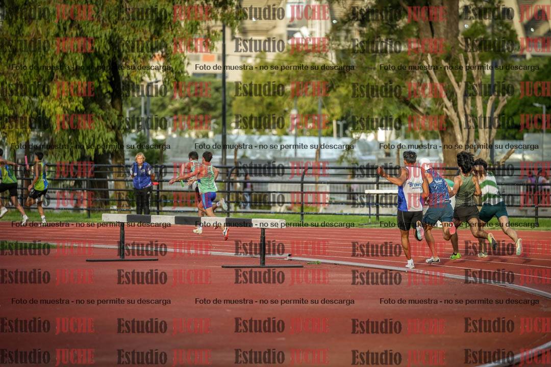 Fotos de las Postas 4x100 m de varones