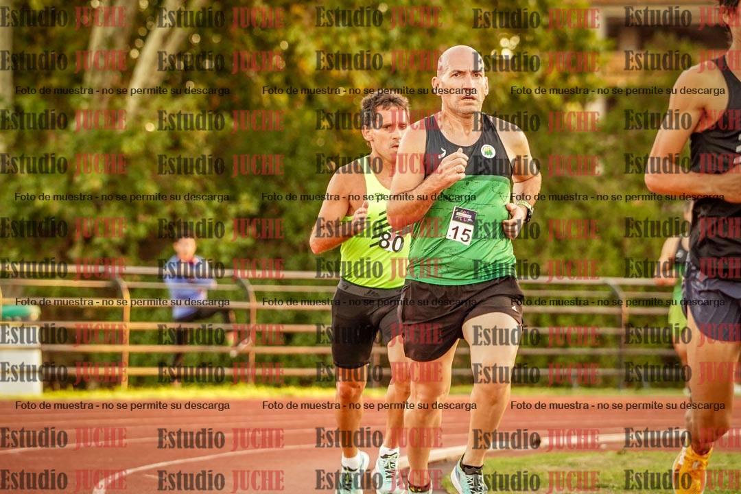 Fotos de los 3000 m llanos de varones