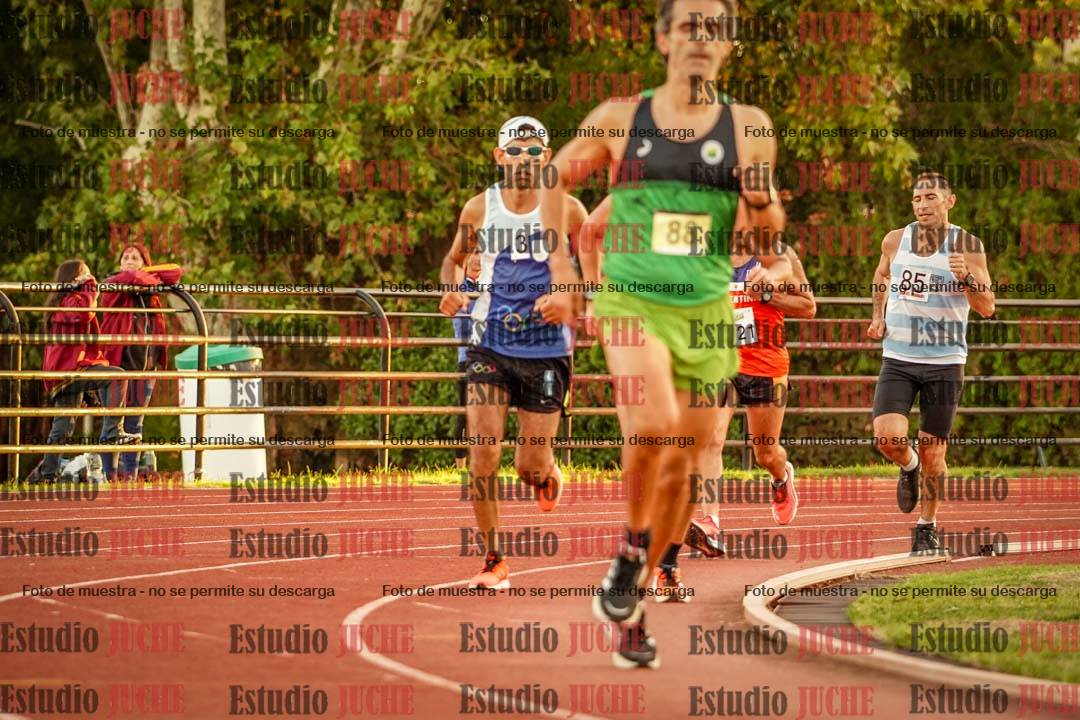 Fotos de los 3000 m llanos de varones