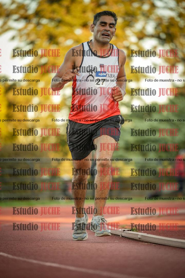 Fotos de los 3000 m llanos de varones