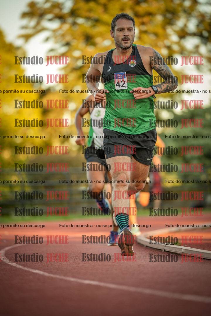 Fotos de los 3000 m llanos de varones