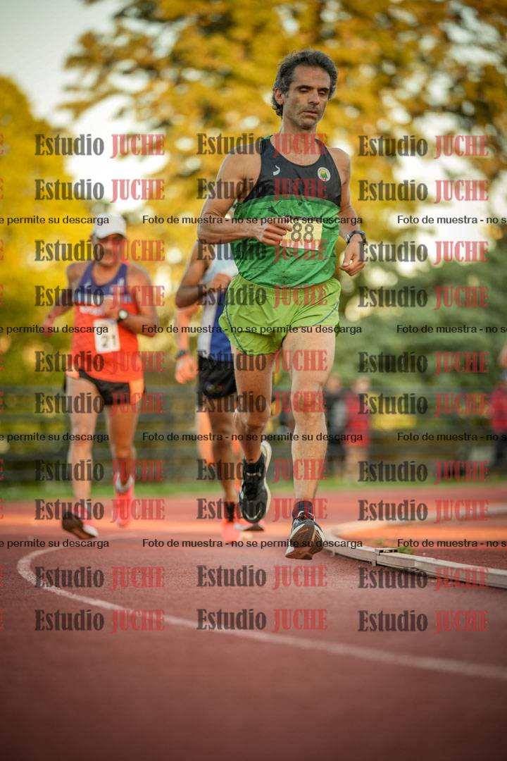Fotos de los 3000 m llanos de varones