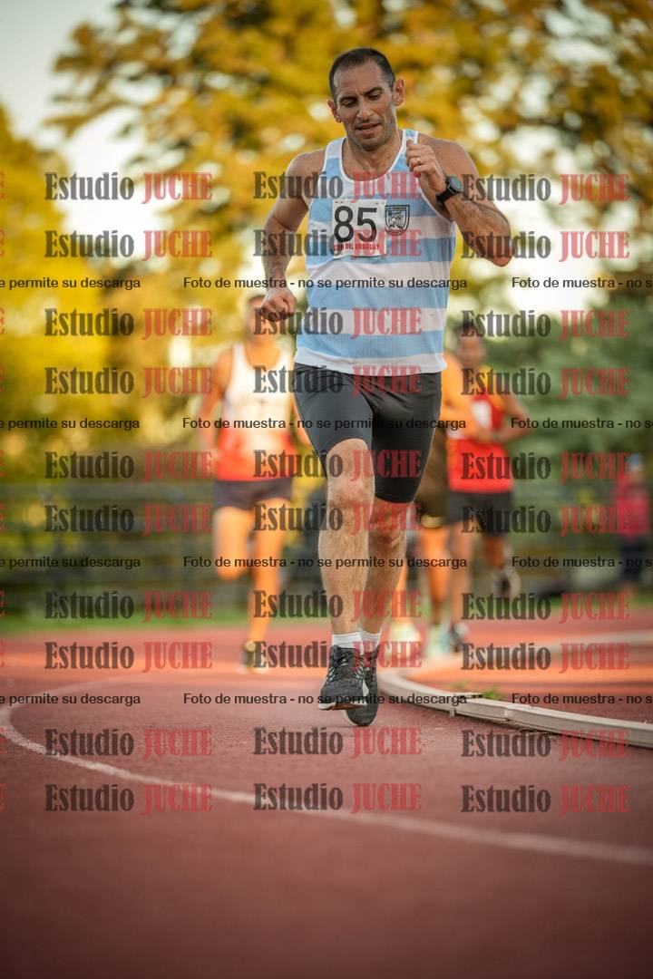 Fotos de los 3000 m llanos de varones