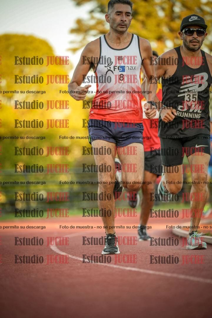Fotos de los 3000 m llanos de varones