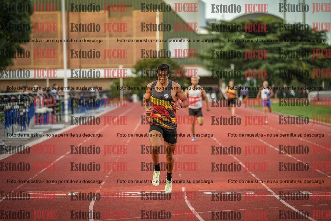 Fotos de los 400 m llanos de varones - decatlón 5