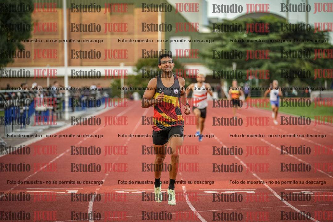 Fotos de los 400 m llanos de varones - decatlón 5