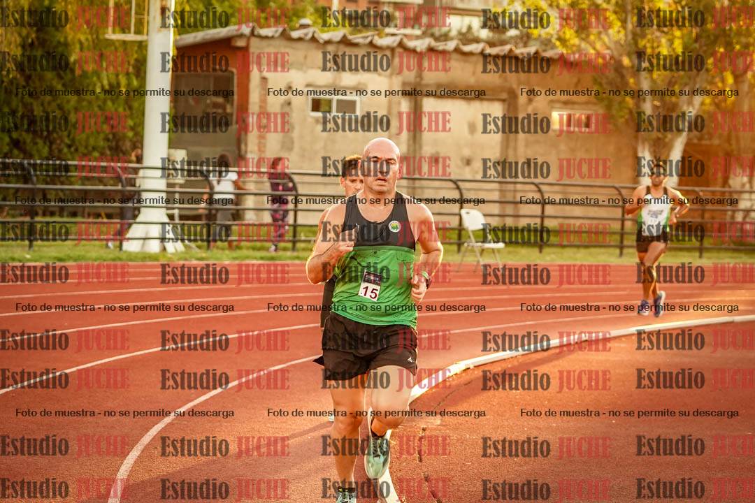 Fotos de los 3000 m llanos de varones