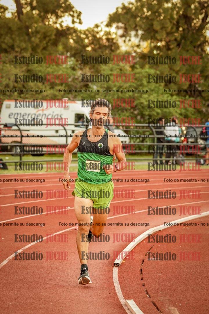 Fotos de los 3000 m llanos de varones