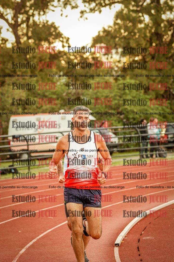 Fotos de los 3000 m llanos de varones
