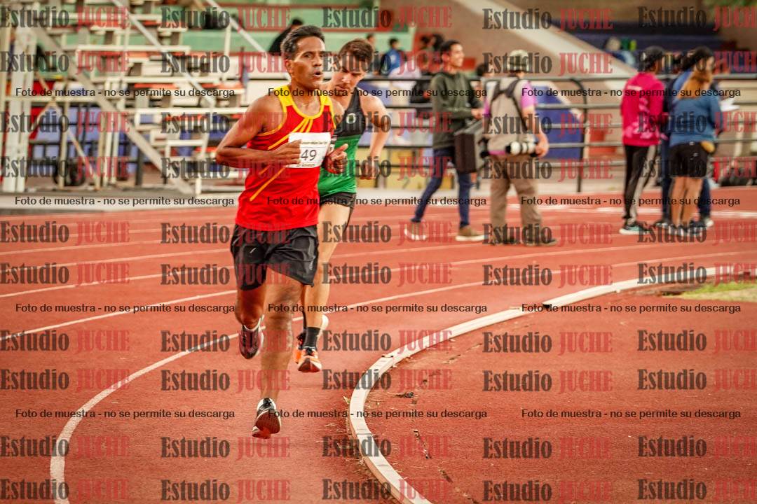 Fotos de los 3000 m llanos de varones