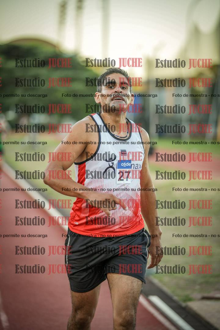Fotos de los 3000 m llanos de varones