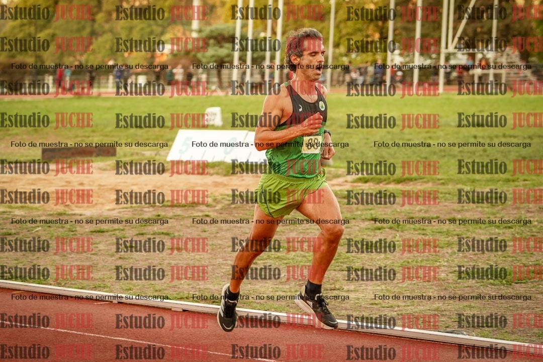 Fotos de los 3000 m llanos de varones