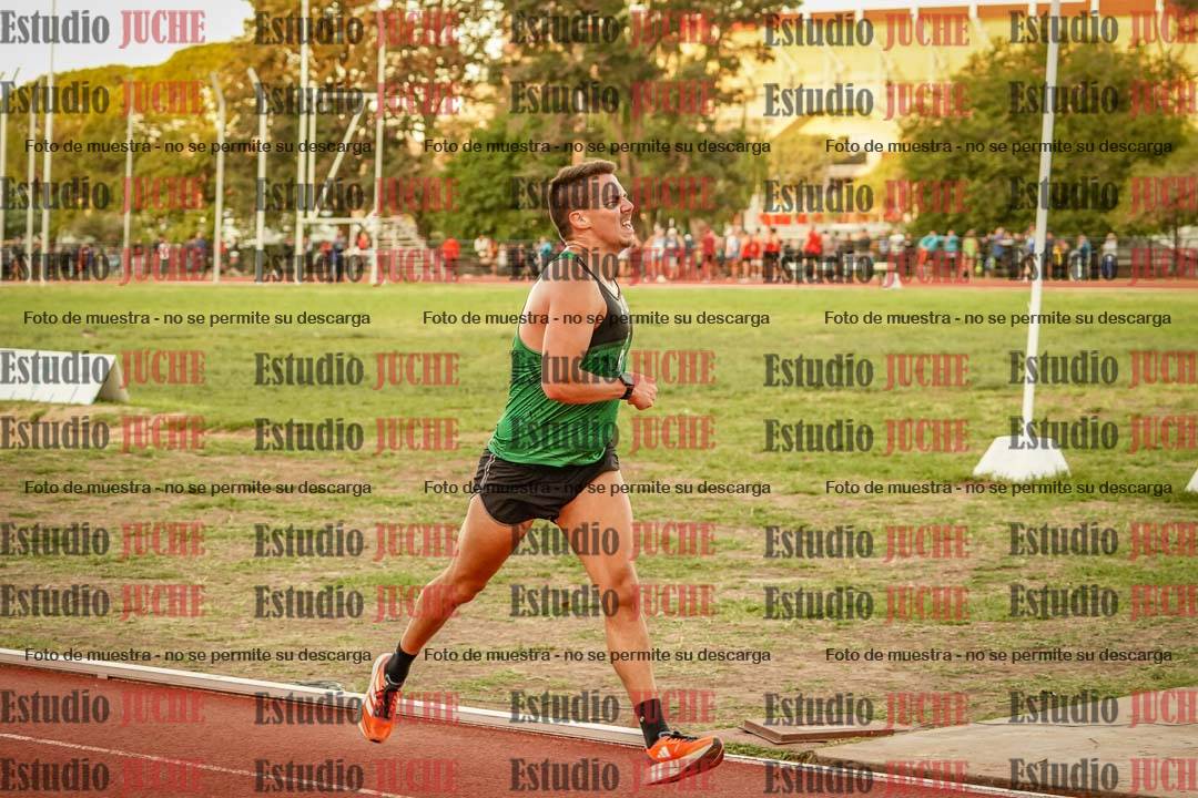 Fotos de los 3000 m llanos de varones