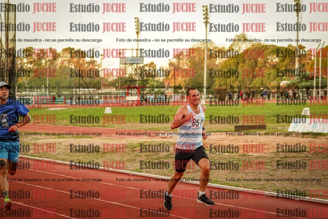 Fotos de los 3000 m llanos de varones