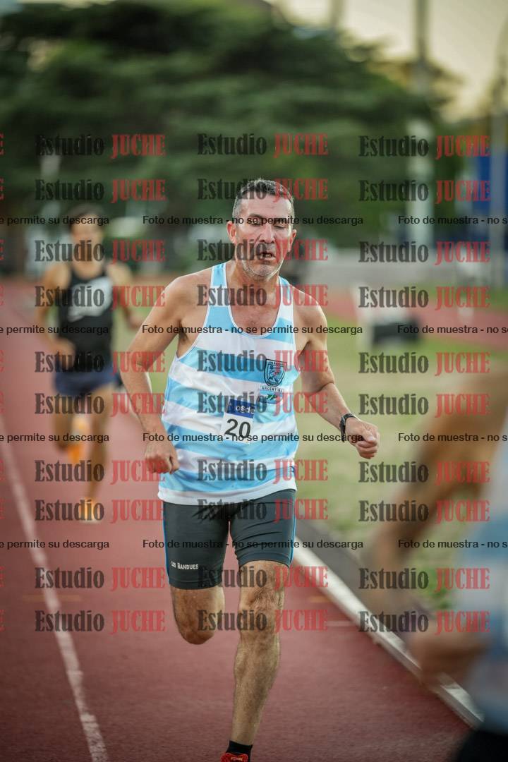 Fotos de los 3000 m llanos de varones