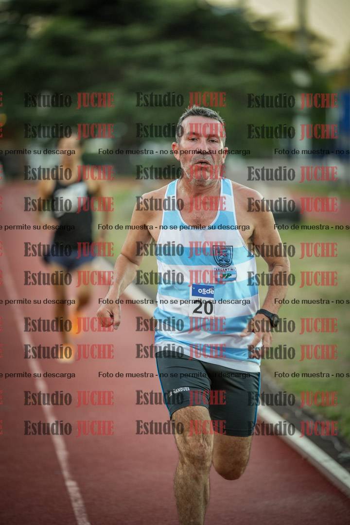 Fotos de los 3000 m llanos de varones