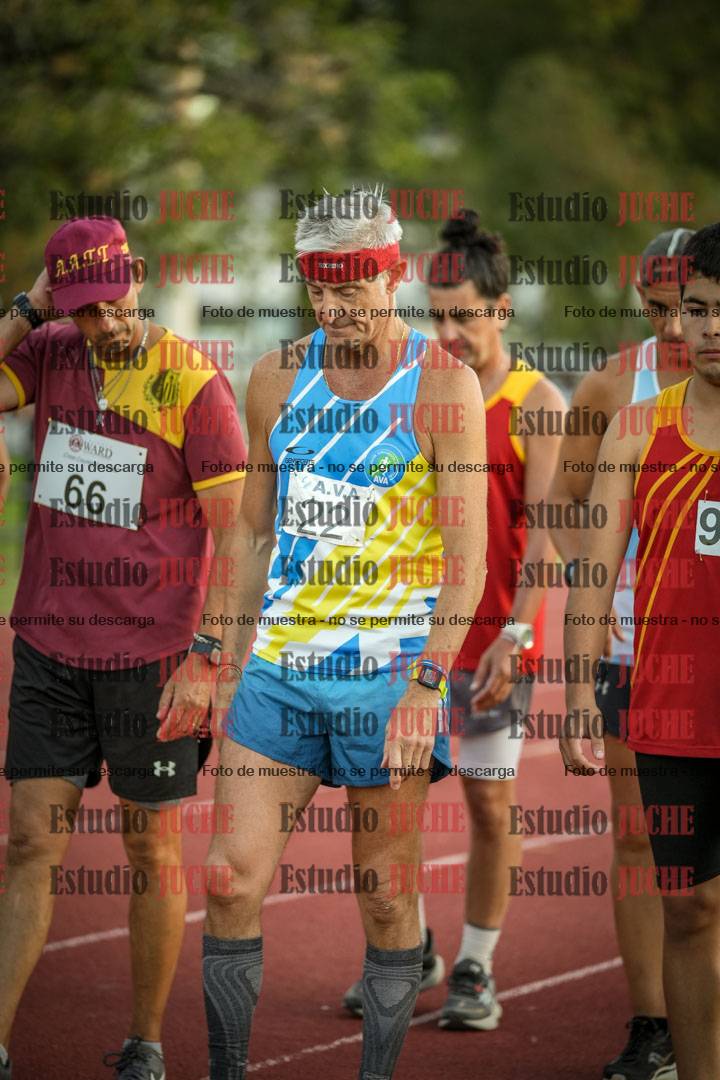 Fotos de los 3000 m llanos de varones