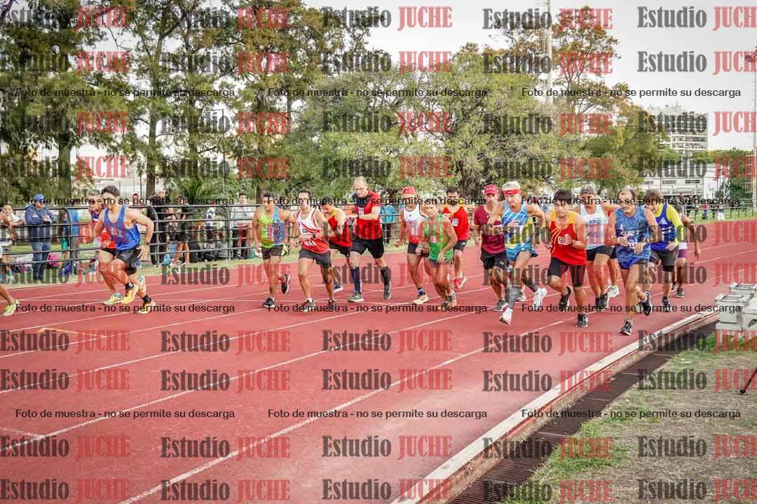 Fotos de los 3000 m llanos de varones